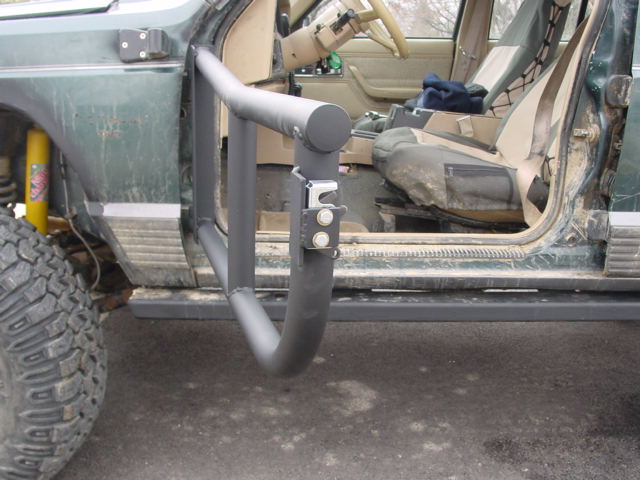 Jeep cherokee tube door latch